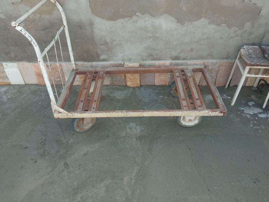 Aravacha sotiladi yuradi