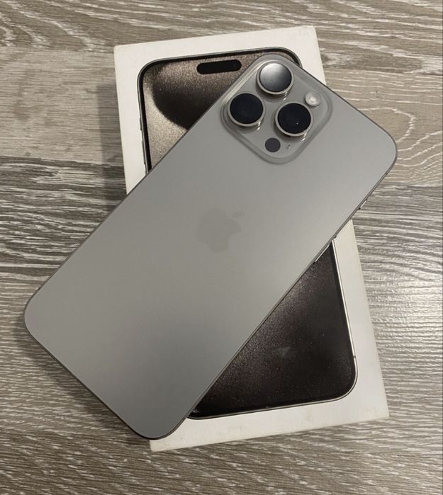 iPhone 15 pro max 256gb 89%