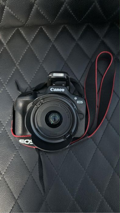 Canon eos R100 RF 18-45