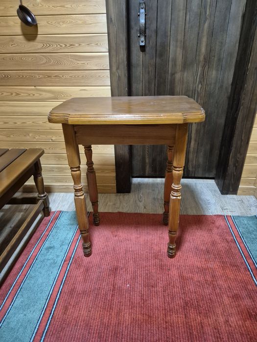 Деревянная мебель. Комплект.