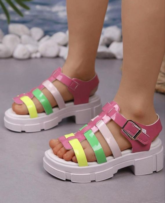 Детски сандали/НОВИ/