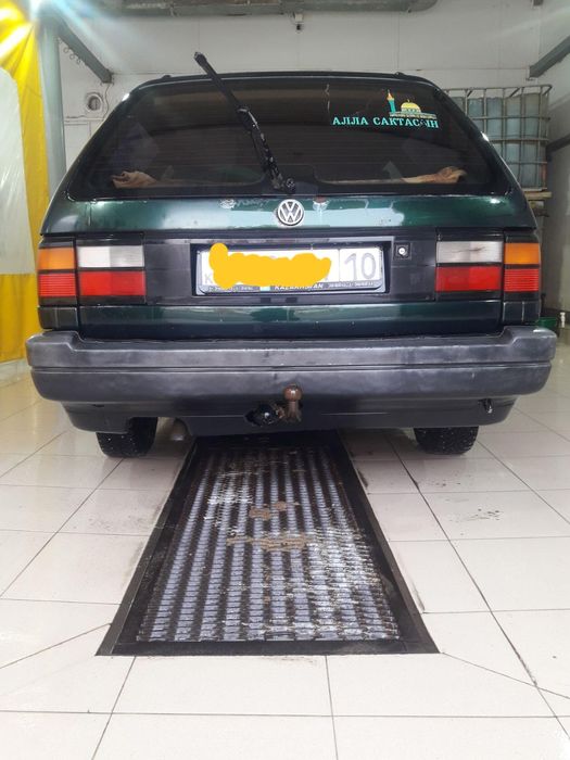 Продам пассат В3 93года