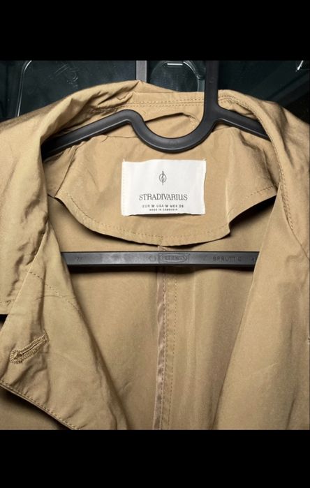 Trenci casual camel Stradivarius