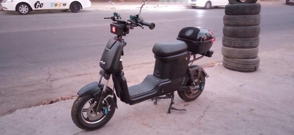 электроскутер Xiaomi