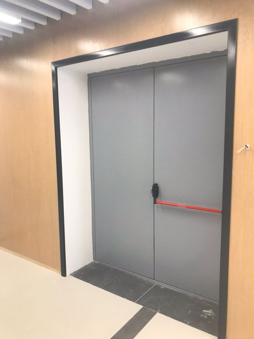 Противопожарные двери