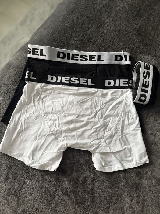 Diesel set 3 boxeri lungi alb-negru-negru marimea S noi originali