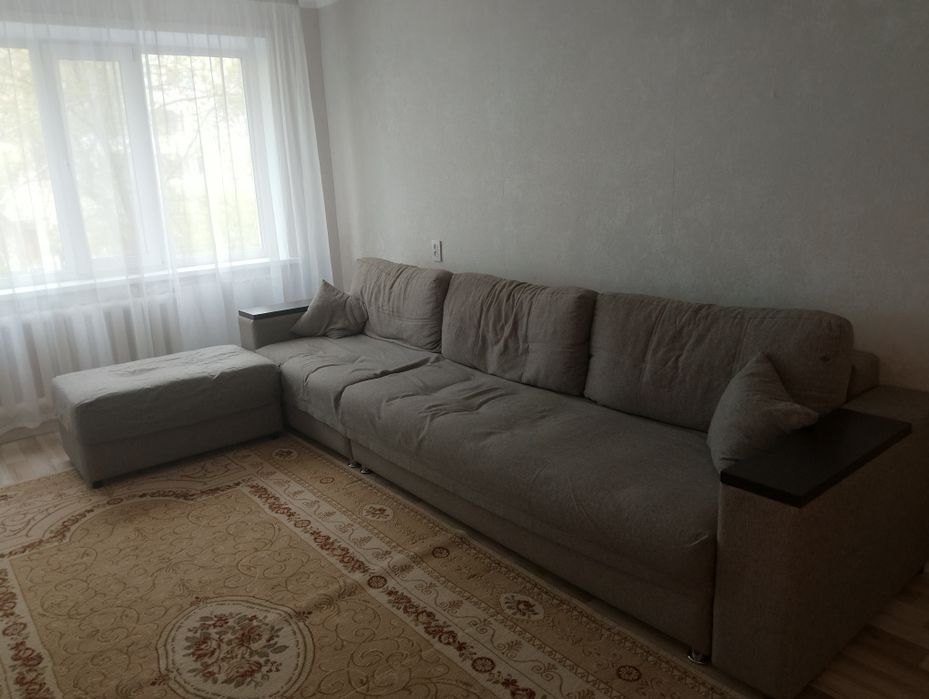 Продам диван в хорошем состоянии