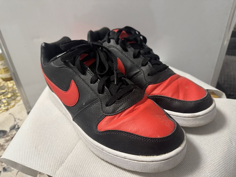 Маратонки Nike обувки