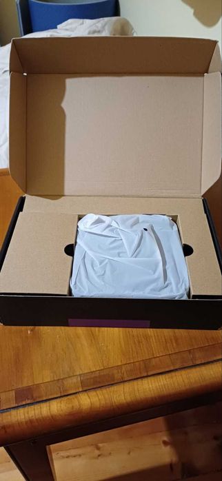 A1, Eon Android tv box