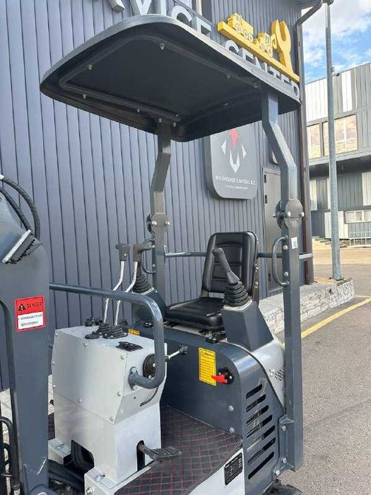 Мини-Экскаватор SAAO SE10