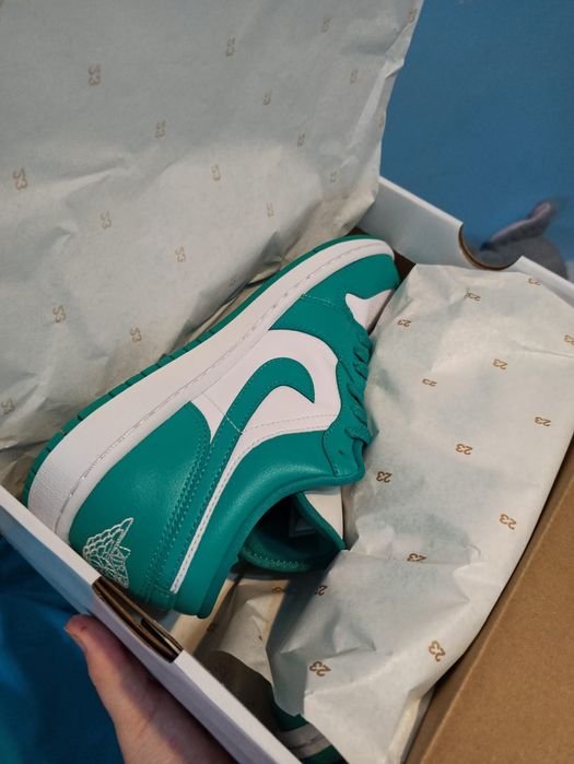 Nike Air jordan 1 low new emerald (W)