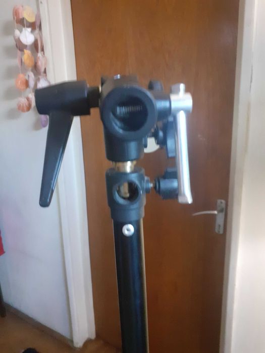 Trepied Elinchrom tripod air Click 105-244cm+adaptor Manfrotto MF 026