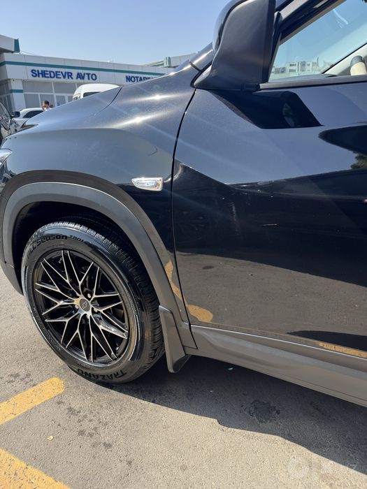 Chevrolet Tracker 2