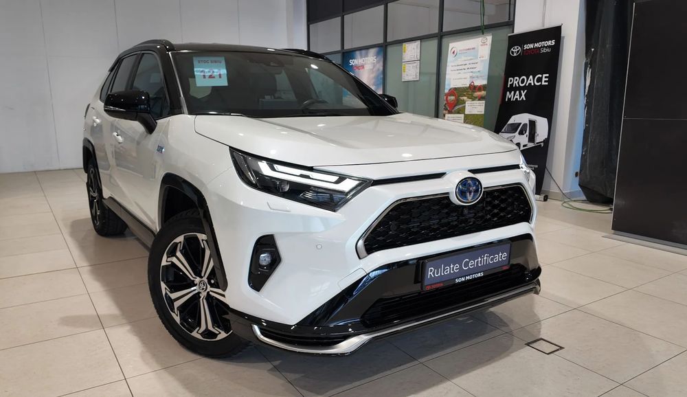 Toyota RAV4 Toyota RAV4 2.5 PHEV VVT-iE 4x4 Style Bi-Tone - IN STOC LA SIBIU