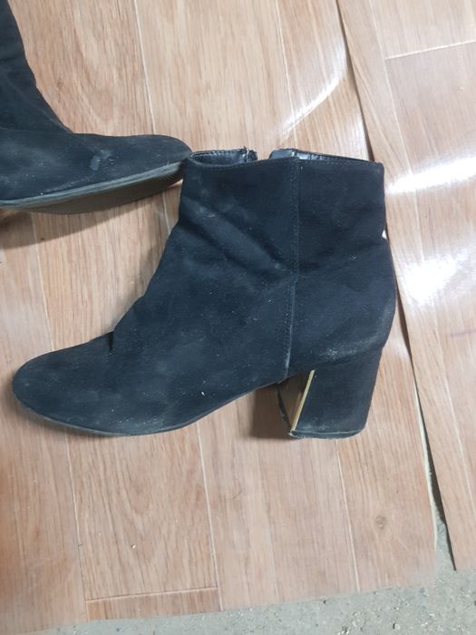 Продам сапоги женские новые