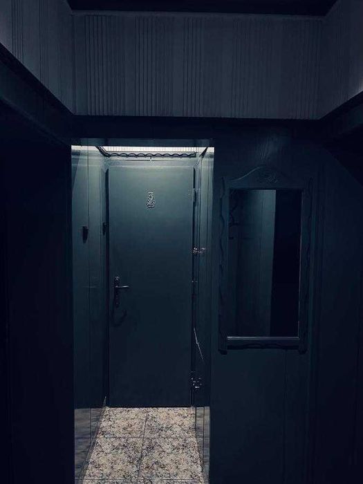 ЕЛЕГАНТЕН напълно обзаведен апартамент в ЦЕНТЪРА на гр. Карлово