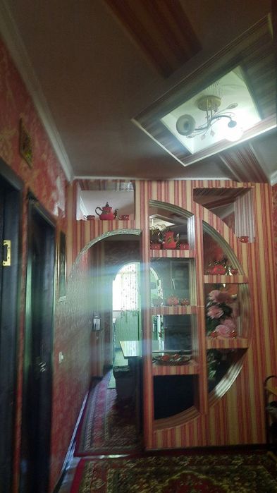 Продаётся без маклера, Своя квартира с мебелю и техникой.