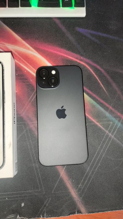 Продам iPhone 15