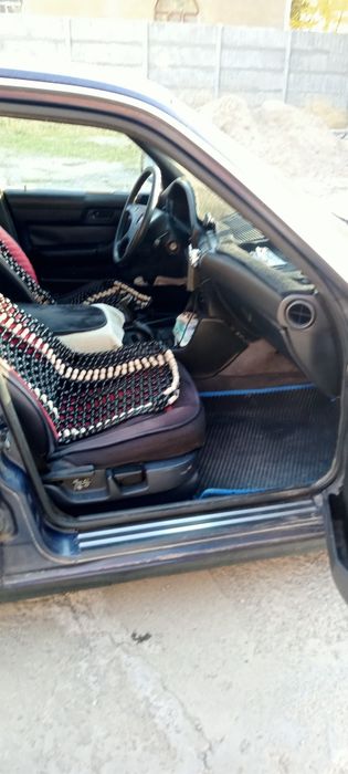 Продам машину БМВ е34 1991 года.