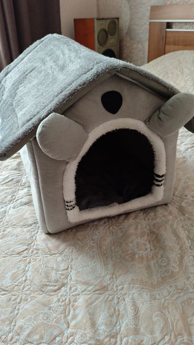 Продам домик для собачки или кошки.