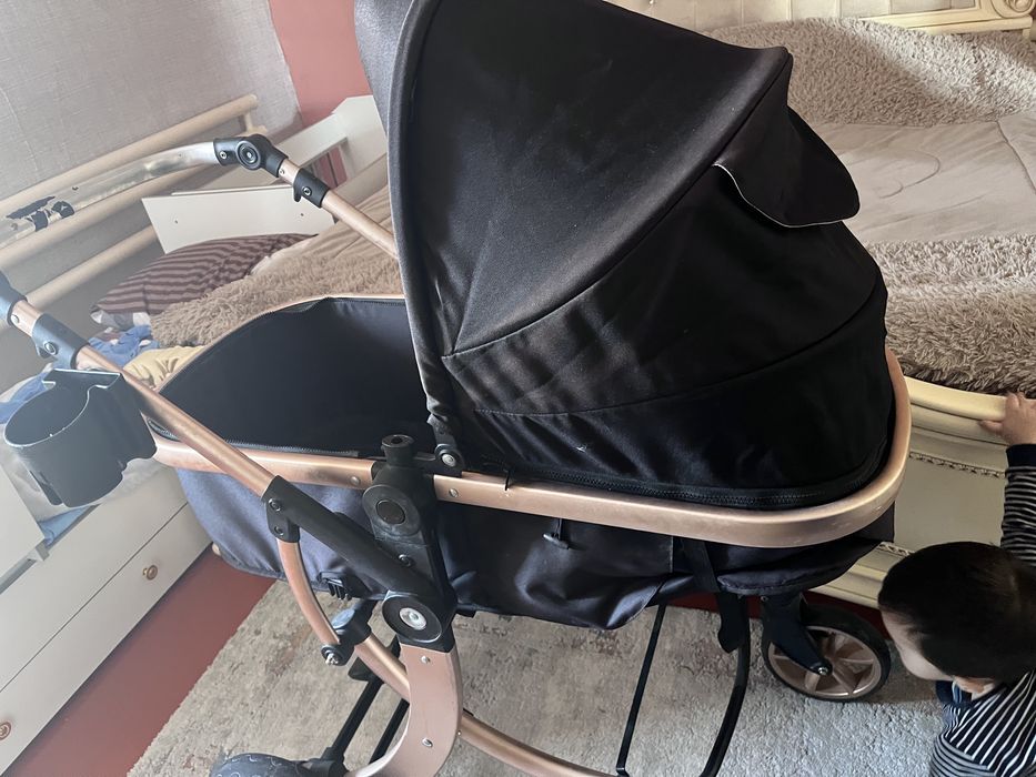 Продается коляска