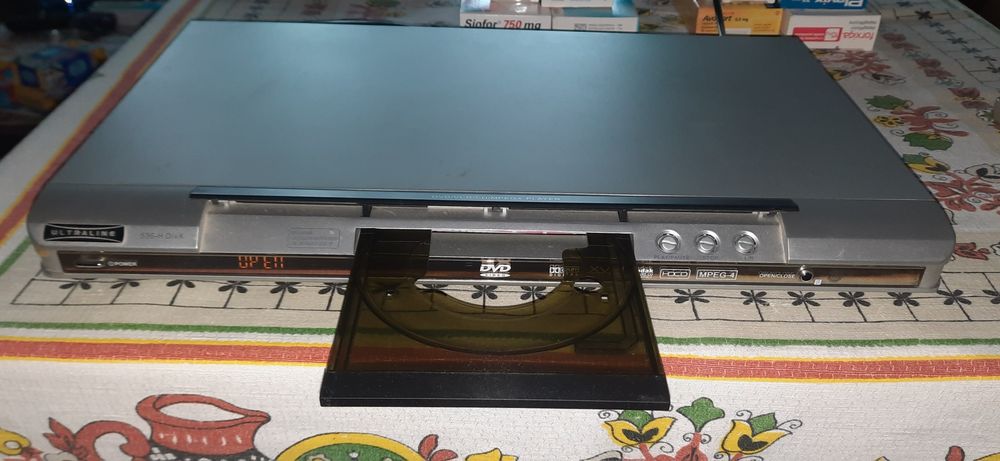 DVD Ultraline model 536- H
