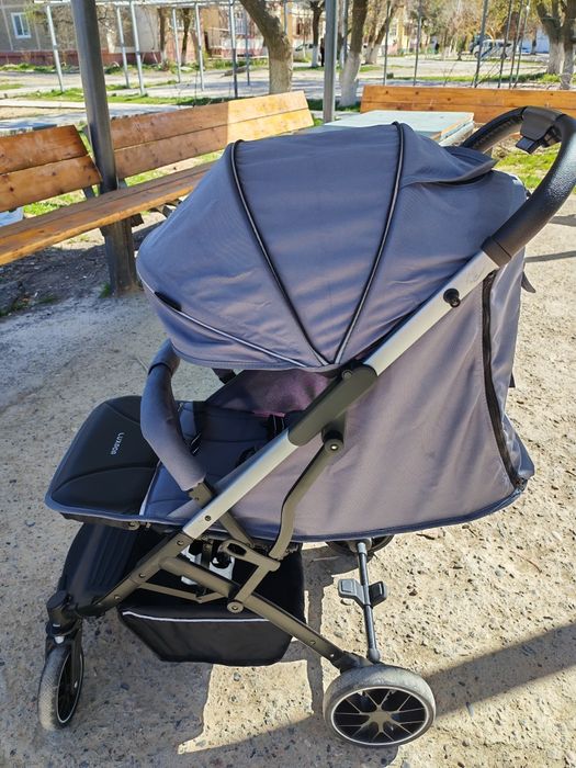 Продам коляску почти новая пользовались мало