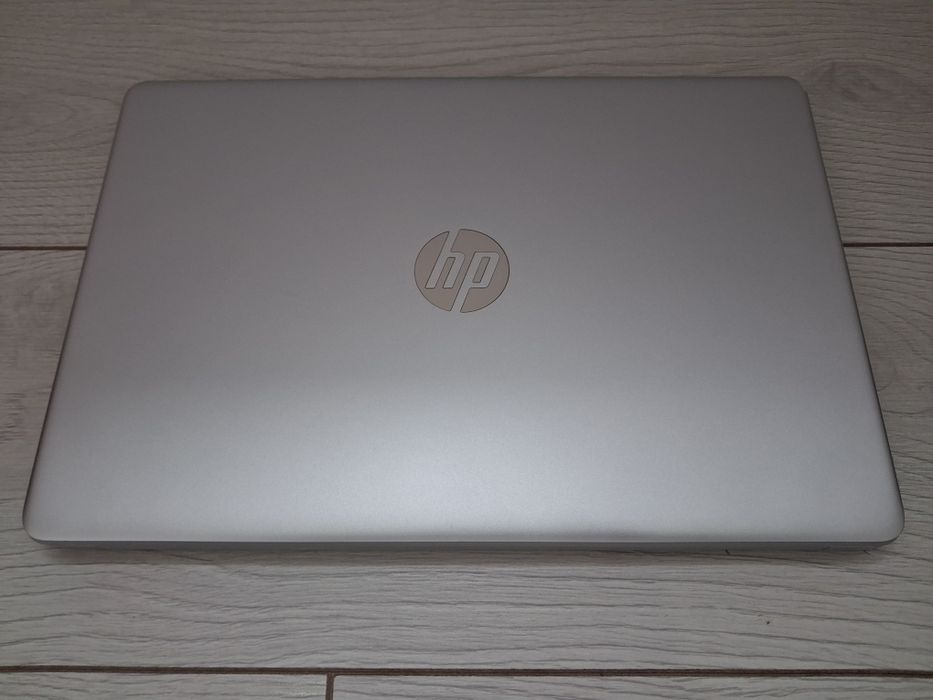 Ноутбук HP Core i3