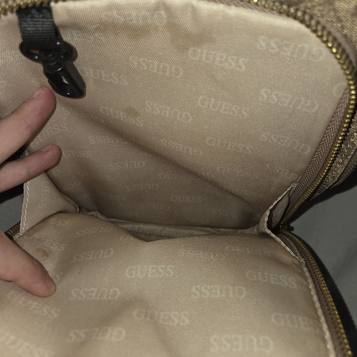 кросс боди guess