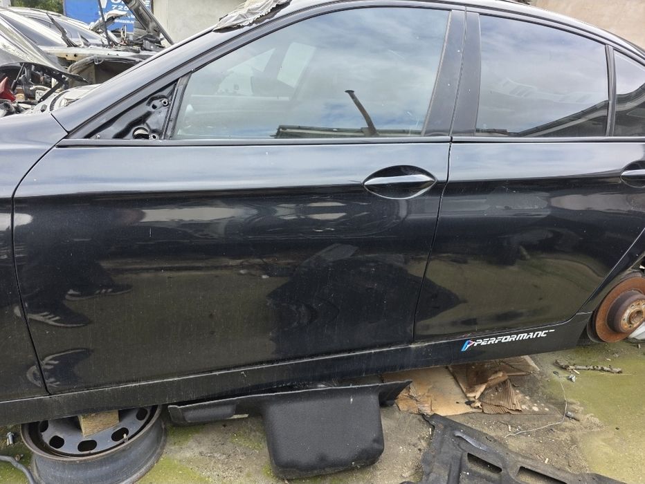 Portiera Stanga  fata BMW F10 cod culoare 485