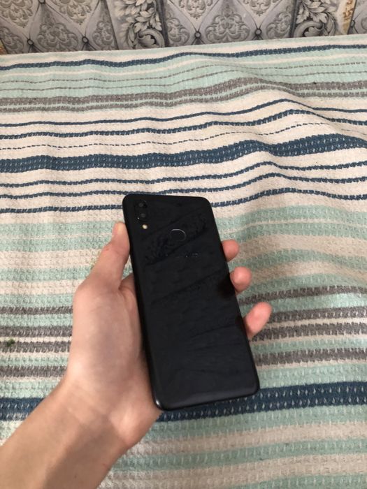 Samsung a10s идеяальный обмен