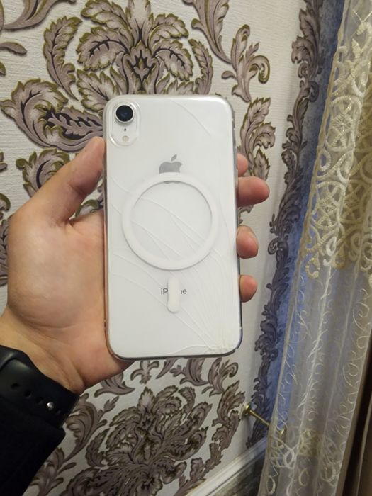 IPhone Xr 128g sotiladi