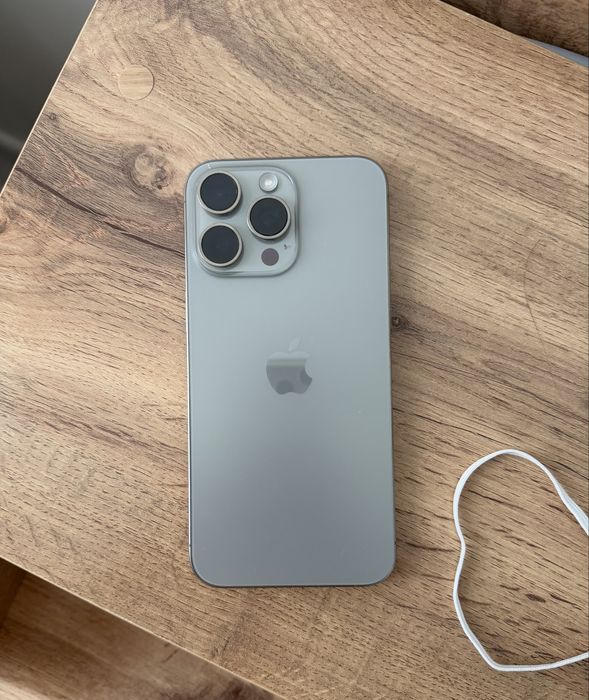 Iphone 15 pro max 90% 256gb