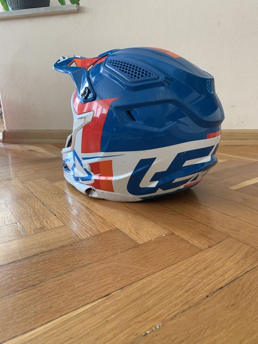 Каска Leatt GPX 5.5
