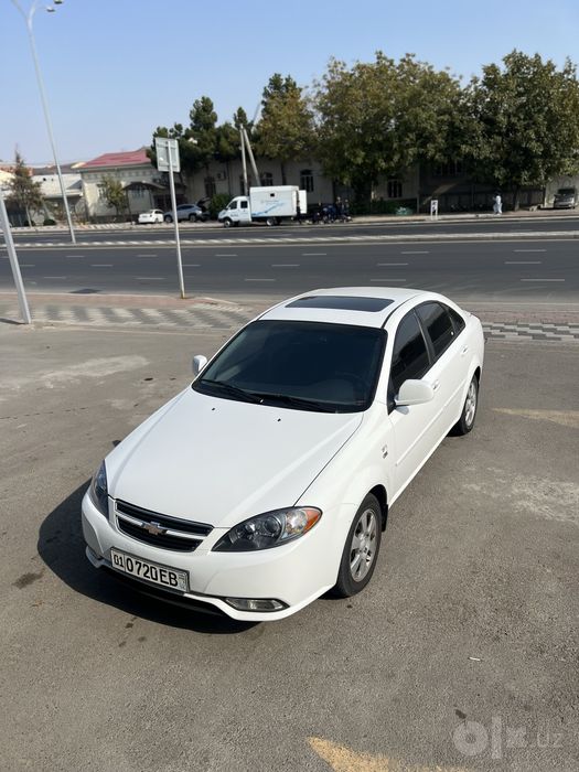 Продаётся Chevrolet Gentra автомат