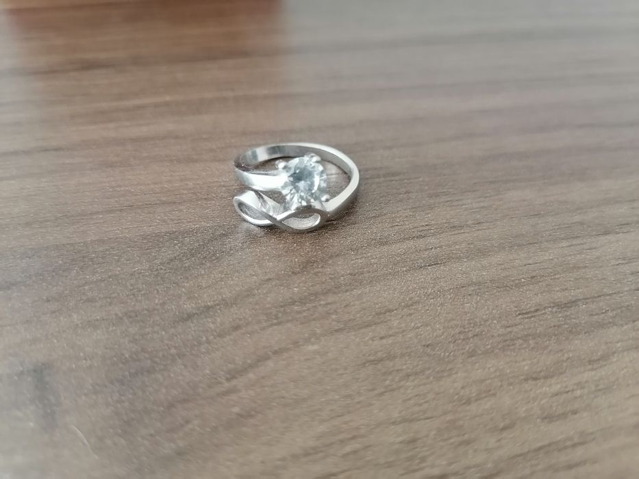 Красиво бижу на Folli Follie