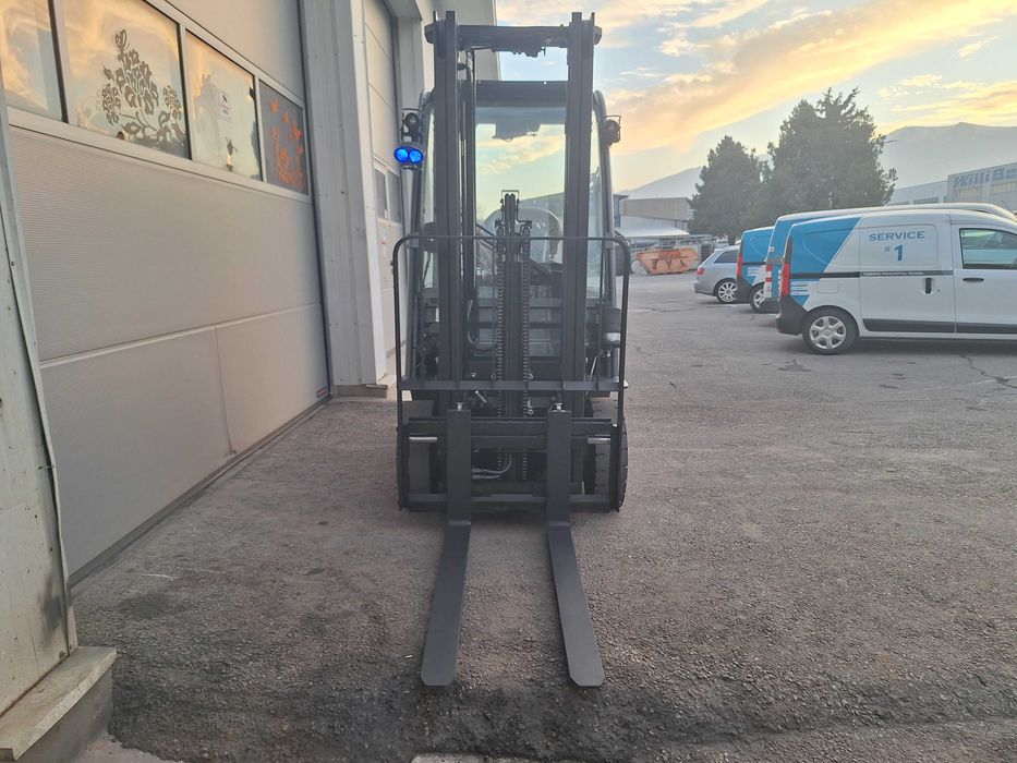 Мотокар Toyota 02-8FGF18 -Дуплекс мачта