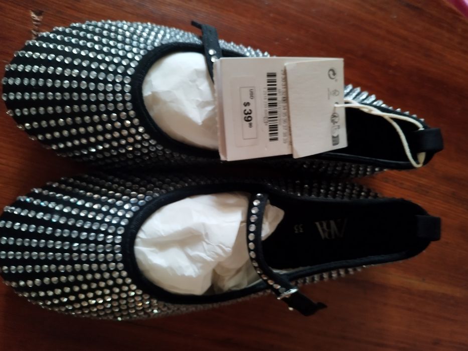 Продам болетки для девочки