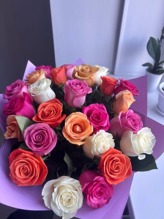 Красивы ,яркие розы