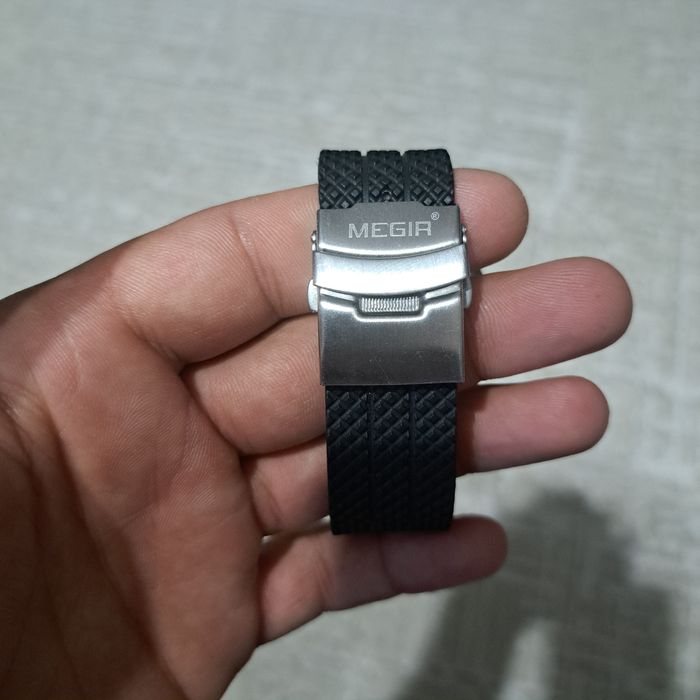 Часы Megir электрический