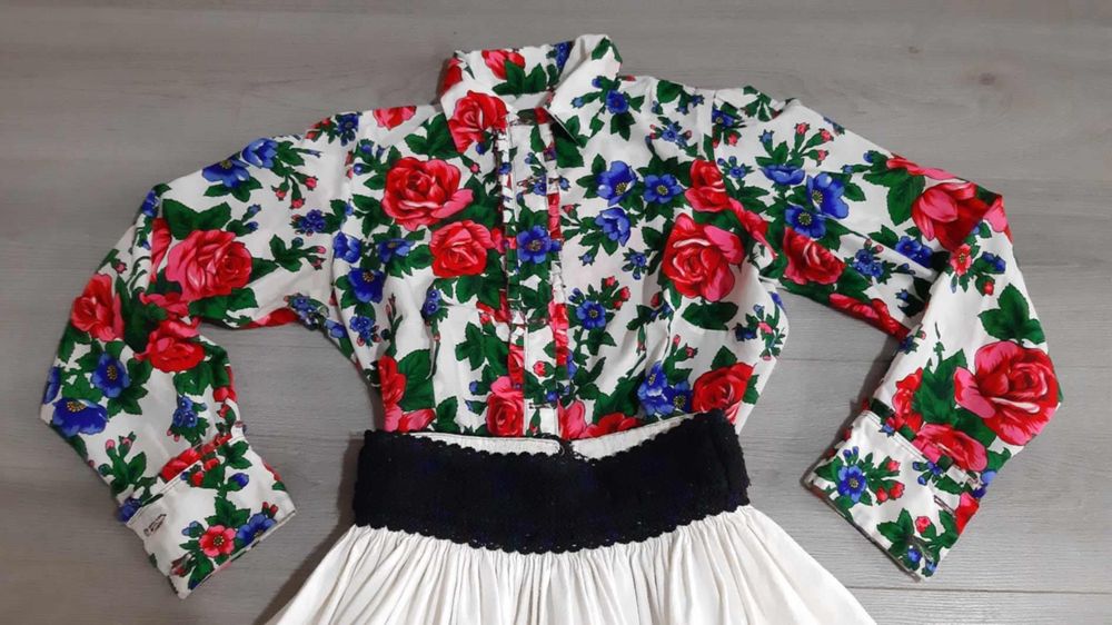 Costum popular de Oaș  - marime M - L