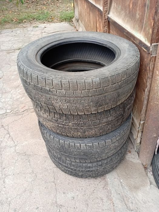 Зимние бу покрышки