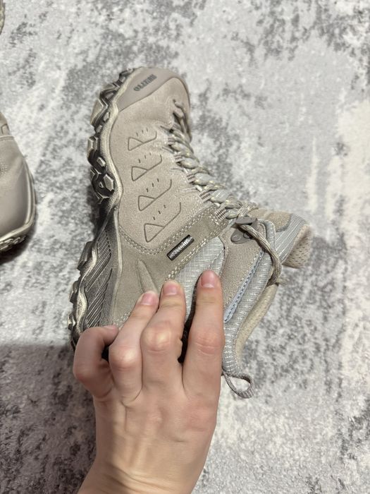 Походные спортивные ботинки