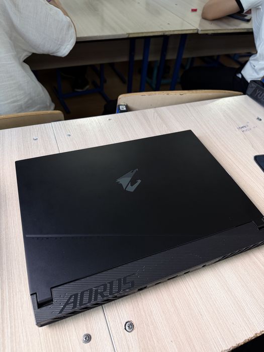 Игровой ноутбук AORUS 15BKF