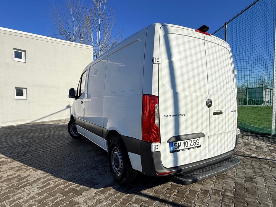 Mercedes Sprinter 16000€