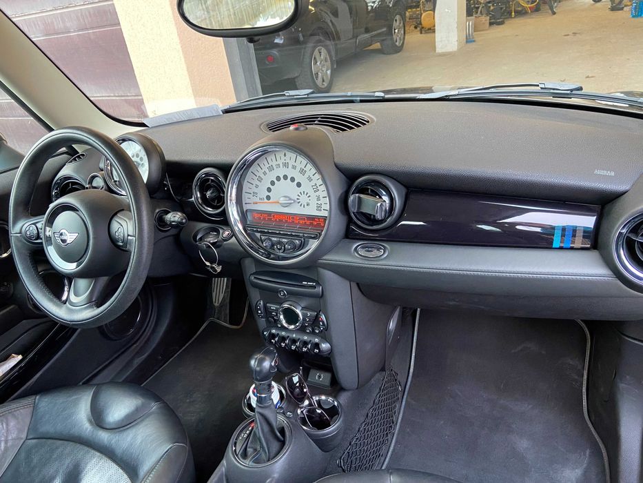 Vand Mini Cooper S, automat 2013, 80500km, 7900 E, neg., tinuta garaj