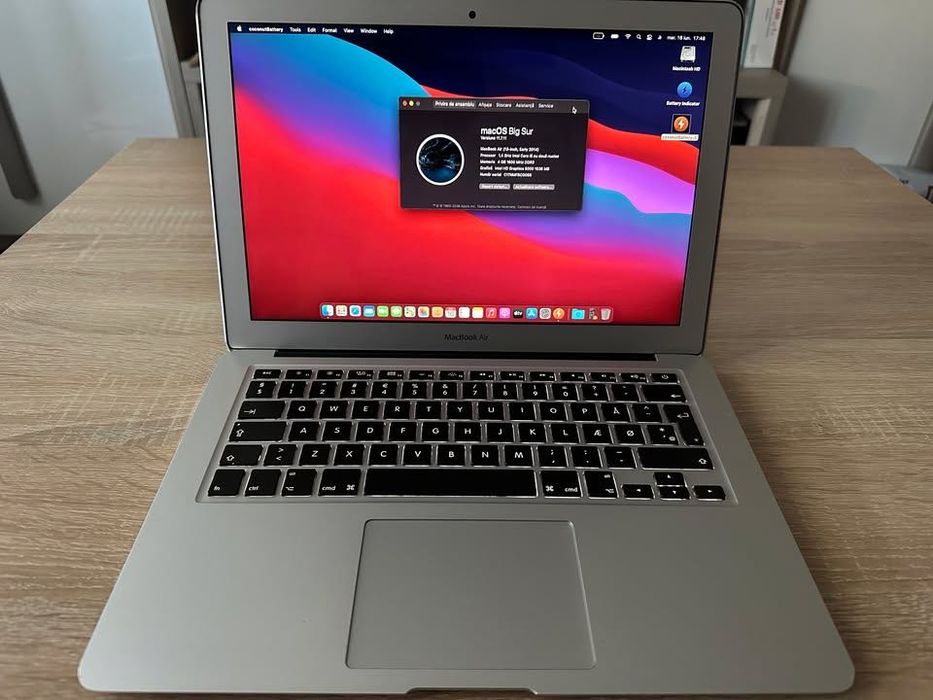 MacBook Air 13 / i5 /4 Gb ram / 128 Ssd / Mid 2014