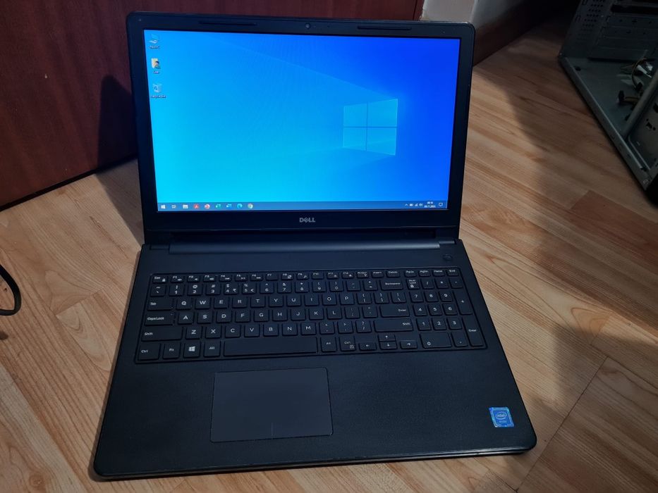 Laptop Dell  8gb , SSD 240gb