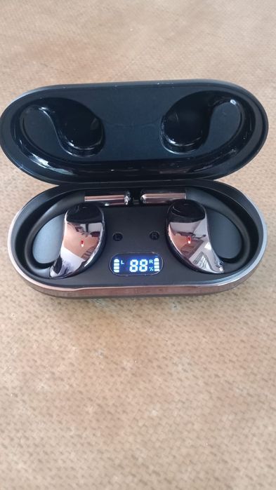 Беспроводные наушники