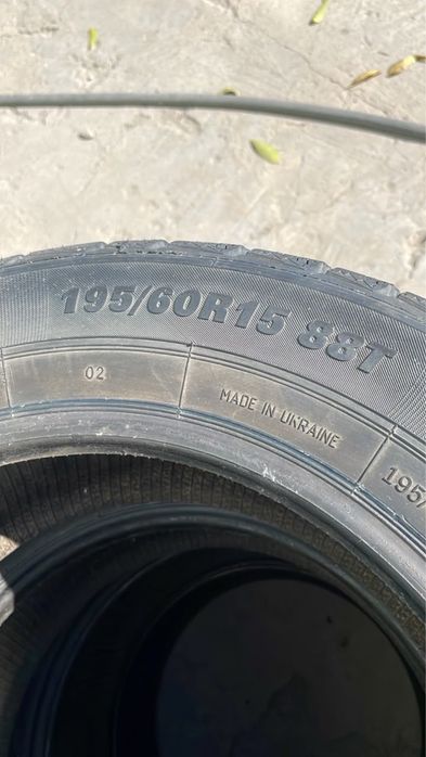 Продам зимние шины 195/60 R15